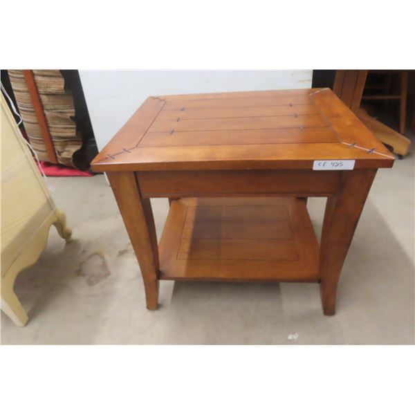 End Table 24" x 24" x 18"