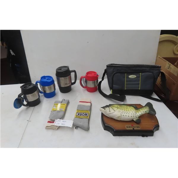 Big Mouth Billy Bass, 4 Bubba Travel Mugs