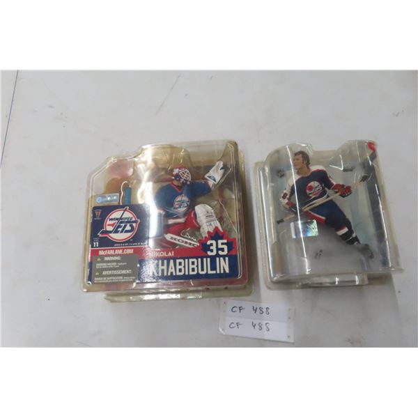 2 Winnipeg Jets Hockey Figurines in Package