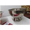 Image 4 : Salad Bowls, Kitchen Towels