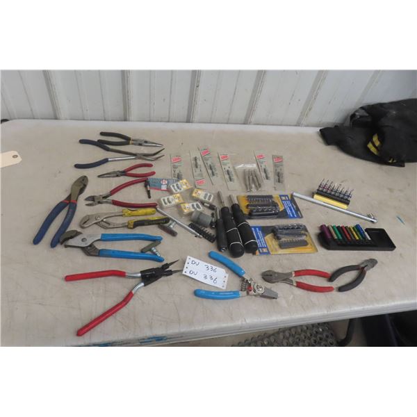 1/4" Socket Set With Screwdrivers, Cutters, Pliers, Snips