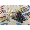 Image 6 : 1/4" Socket Set With Screwdrivers, Cutters, Pliers, Snips