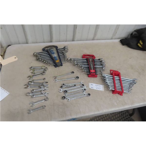 STD and Metric Wrench Set, Ratchet, Stubby Combo Open Box