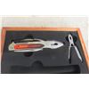 Image 5 : Sheffield Tool Knife Flashlight Gift Set Limited Edition In Case