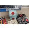Image 7 : Tool Bundle with Mastercraft Measuring Set, Hobby Vise, and Utility Knives
