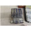 Image 6 : Wood Chisels Rotary Tool Accessory Set 300 Piece Stud Finder Plus