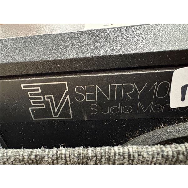 Sentry 100A Studio Monitor 3-260 Monitor