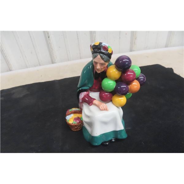 Royal Doulton Figurine Old Balloon Seller 7" Tall