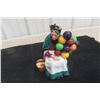 Image 1 : Royal Doulton Figurine Old Balloon Seller 7" Tall