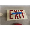 Image 8 : Alarm Bell Exit Light First Aid Kit Full 13" X 10" X 5 1/2"