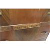Image 4 : Antique 4 Drawer Dresser 49" X 30" X 17 1/2"