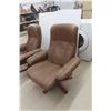 Image 2 : 2 Matching Leather/Leather Style Swivel Chairs