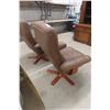 Image 8 : 2 Matching Leather/Leather Style Swivel Chairs