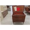 Image 1 : The Honderich Red Seal Modern Chest With Bottom Drawer 30" X 31" X 18 1/2"