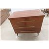 Image 3 : The Honderich Red Seal Modern Chest With Bottom Drawer 30" X 31" X 18 1/2"