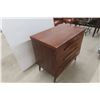 Image 4 : The Honderich Red Seal Modern Chest With Bottom Drawer 30" X 31" X 18 1/2"