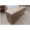 Image 2 : Credenza/Lateral Filing Cabinet 27 1/2" X 60" X 17 1/2"