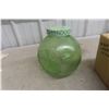 Image 4 : Green Glass Drink Dispenser with Gingham Lid and Tap
