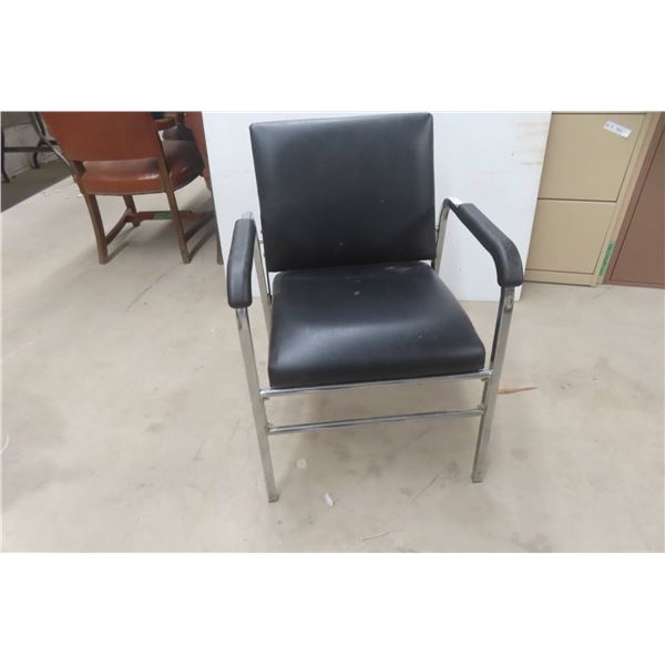 Orbit Arm Chair Leather/Leather Style