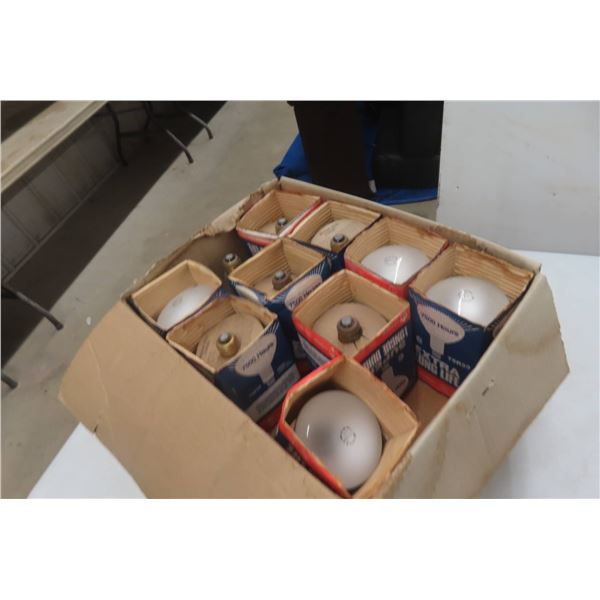 22x 75 Watt Light Bulbs