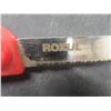 Image 3 : 2 Very Sharp Fiberglass Knives and 2 Eagle Claw Fishing Pliers