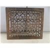 Image 5 : 2 Antique Cast Grates 11 1/2" x 13 1/2" and 13 3/4" x 11 1/2"