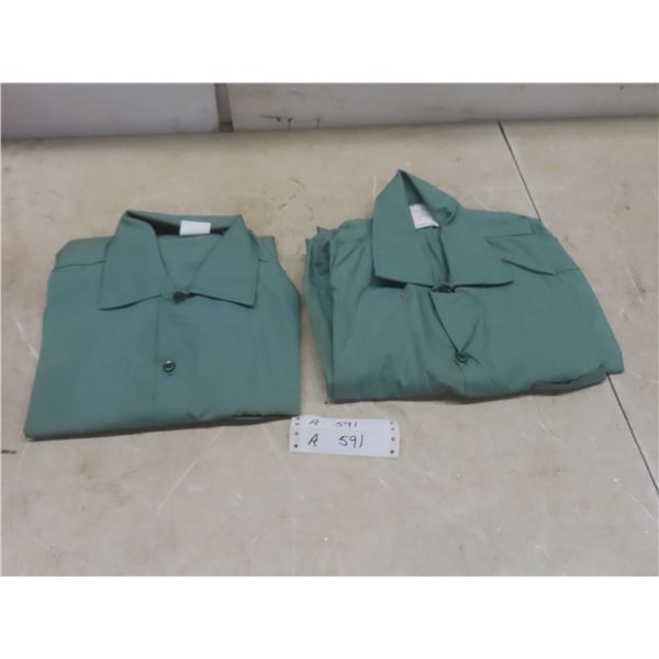 2 Uniform Style Long Sleeved Men's Shirts Size Medium