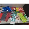 Image 6 : Christmas Bags, Bows, Decorative Boxes, Booze Bags And More