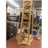 Image 9 : Handcrafted Marble Pyramid Run 40" Tall