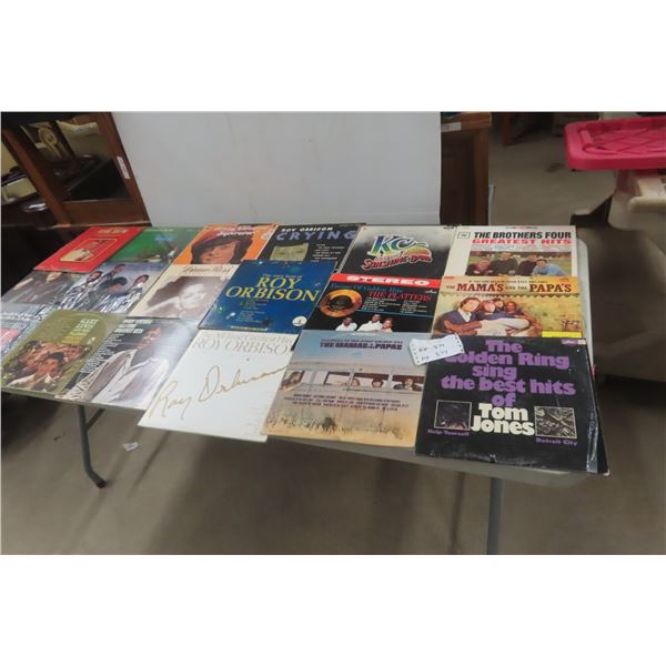 Old Records - Gold Tub Right Full