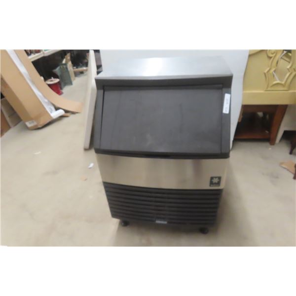 Manitowoc Q210 Compact Ice Cube Machine 210-300 Lb Per Day - Working!