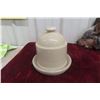 Image 5 : Medalta Stoneware Chicken Waterer T and B Piece