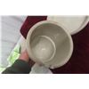 Image 6 : Medalta Stoneware Chicken Waterer T and B Piece