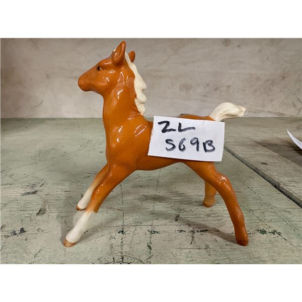 Beswick England Porcelain Palomino Colt Ornament 5" x 5"