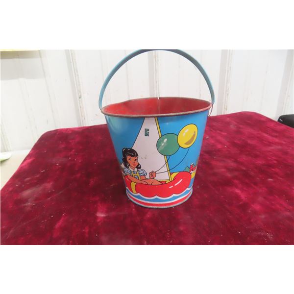 1940s Child Metal Pail and Sand Beach Pail Eagle Toys Made in Canada