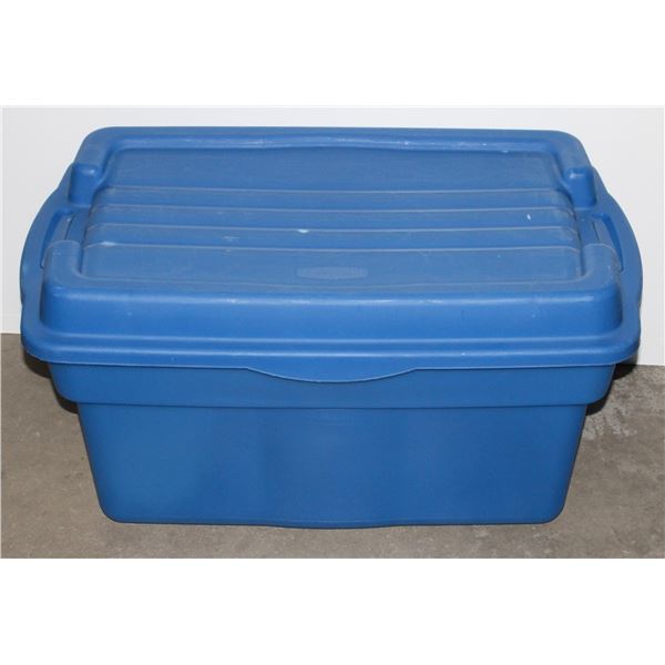 RUBBERMAID ROUGHNECK TOTE WITH LID