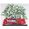 Image 1 : MINT TRUFFLE & STRAWBERRY TWIZZLERS