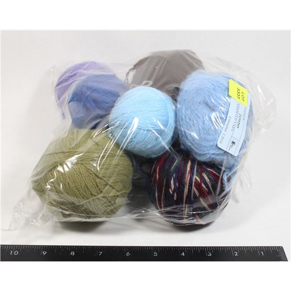 BAG OF ASSORTED YARN