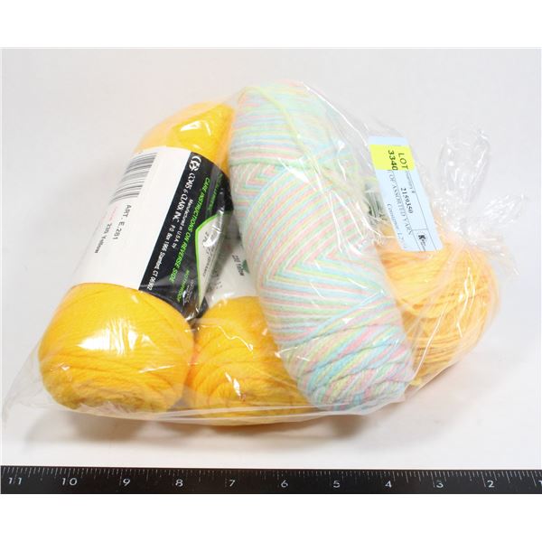 BUNDLE OF ASSORTED YARN