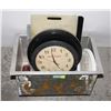 Image 1 : COCA COLA QUARTZ CLOCK & RESTAURANT ITEMS