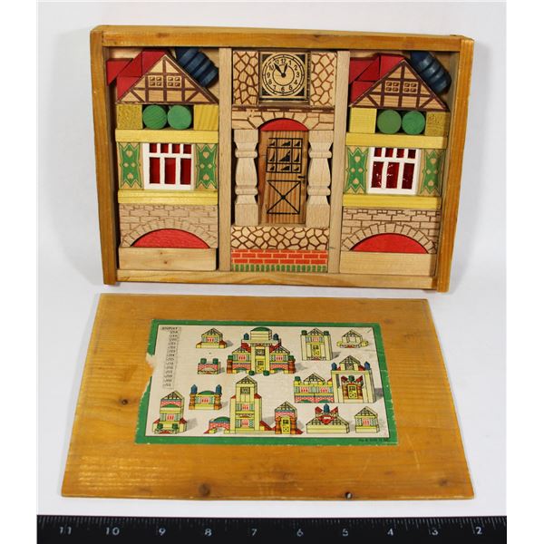 VINTAGE ARCHITECTURAL WOODEN TOY PLAY BLOCKS