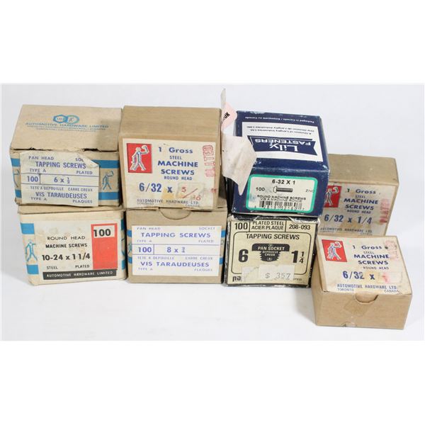 LOT OF ASSORTED SCREWS