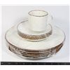 Image 1 : LOT OF LIFESTYLE LARGE/SMALL PLATES & CUP