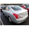 Image 4 : 2012 Nissan Versa
