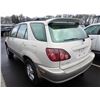 Image 4 : 2000 Lexus RX 300 RUNS WITH MECHANICAL PROBLEMS
