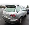 Image 3 : 2002 Lexus RX 300 RUNS WITH MECHANICAL PROBLEMS