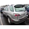 Image 4 : 2002 Lexus RX 300 RUNS WITH MECHANICAL PROBLEMS