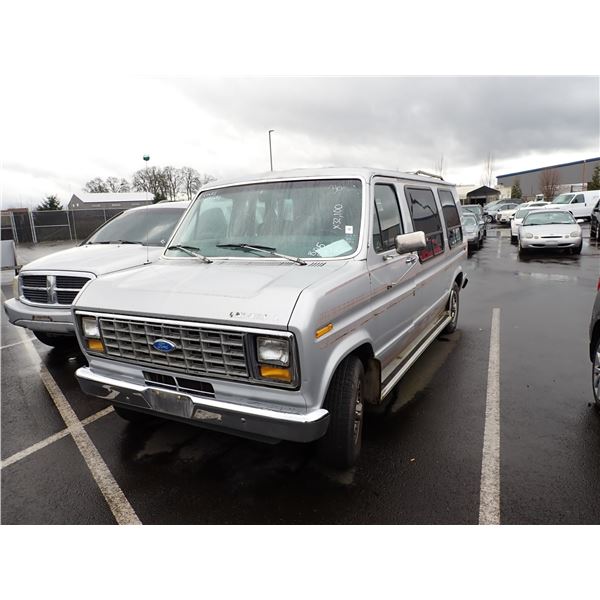 1991 Ford E-150 RUNS WITH MECHANICAL PROBLEMS