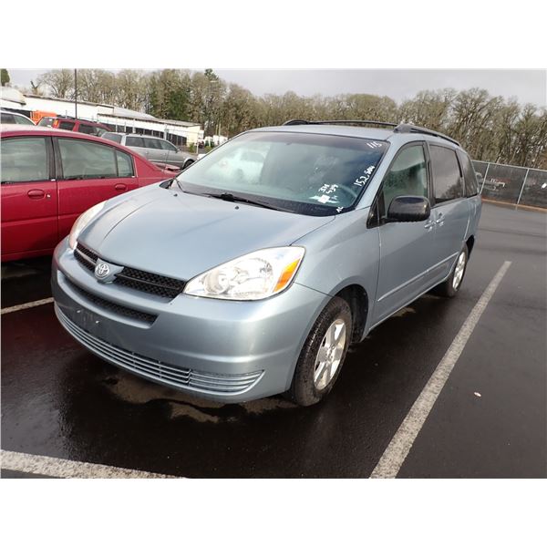 2005 Toyota Sienna