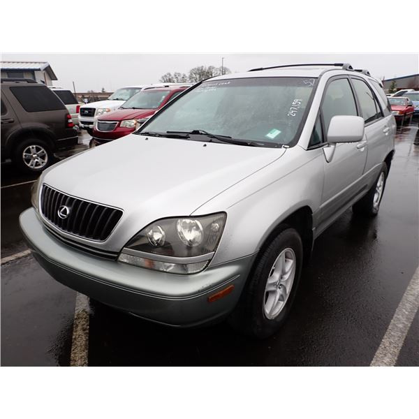 1999 Lexus RX 300 RUNS WITH MECHANICAL PROBLEMS